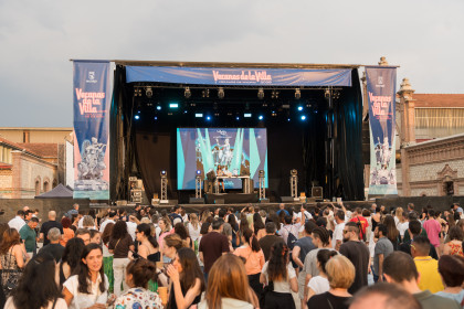 Los 40 y La canción del verano (de la Villa)