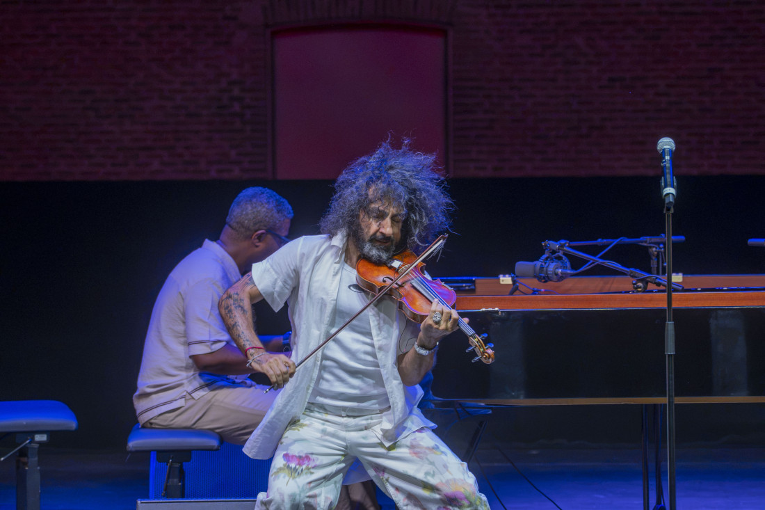 GIGANTES DEL PIANO. LOS VALDÉS