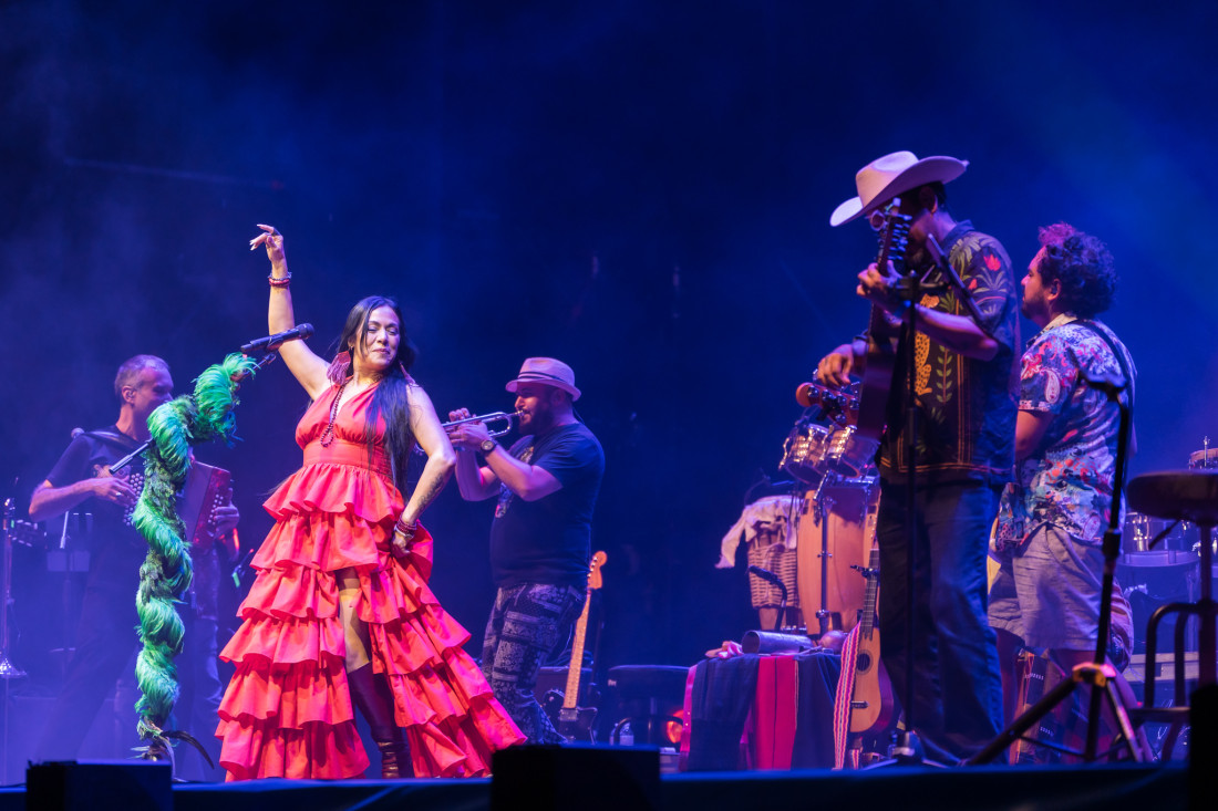 LILA DOWNS
