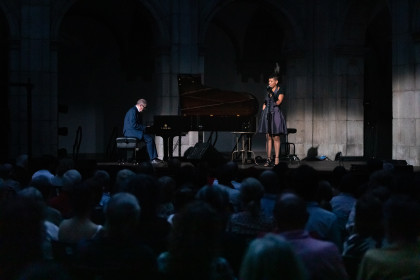 TRIBUTO A BILLIE HOLIDAY
