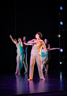 El London City Ballet inaugura sus funciones en Conde Duque con Momentum
